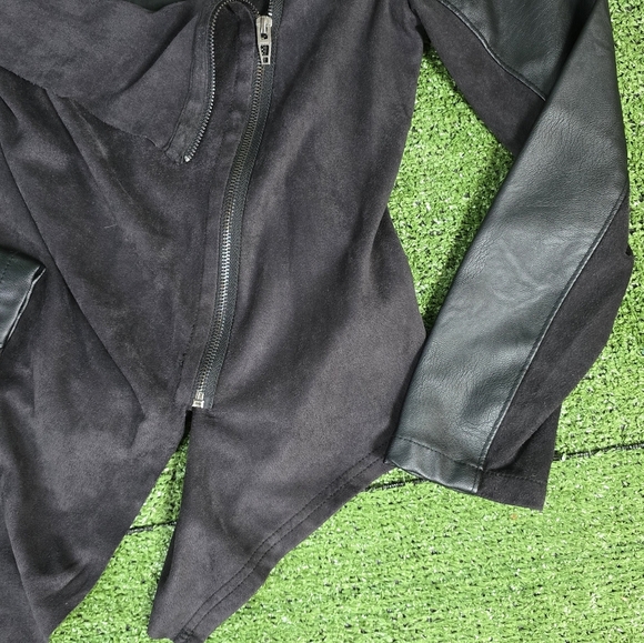 BLANK NYC | DRAPED VEGAN LEATHER COWL NECK MOTO JACKET - Picture 12 of 16